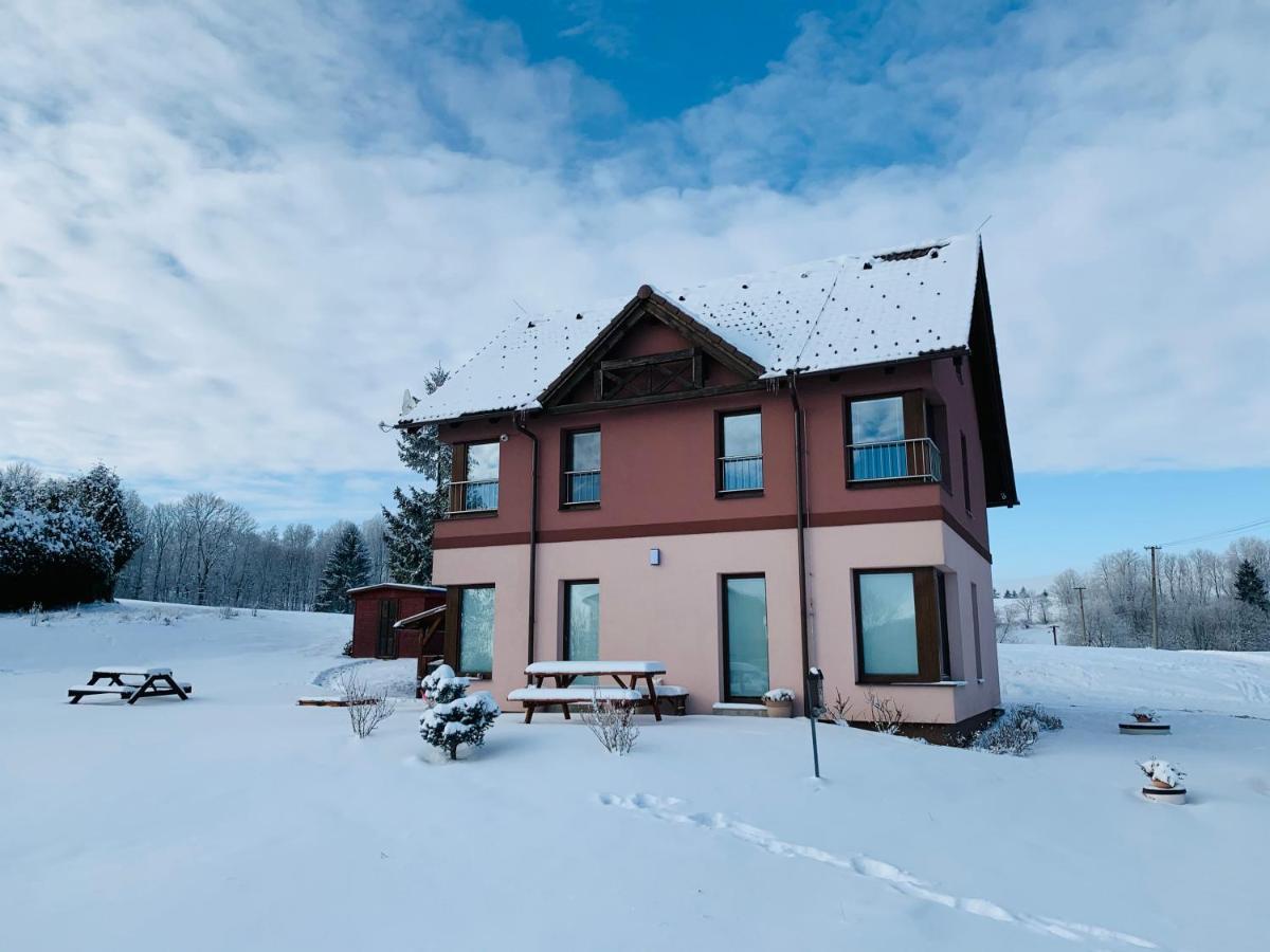 Apartmany Na Rozcesti Lomnice nad Popelkou Zewnętrze zdjęcie