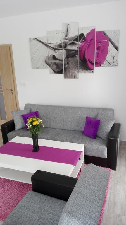 Apartmany Na Rozcesti Lomnice nad Popelkou Zewnętrze zdjęcie