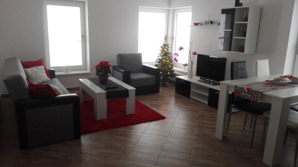 Apartmany Na Rozcesti Lomnice nad Popelkou Zewnętrze zdjęcie